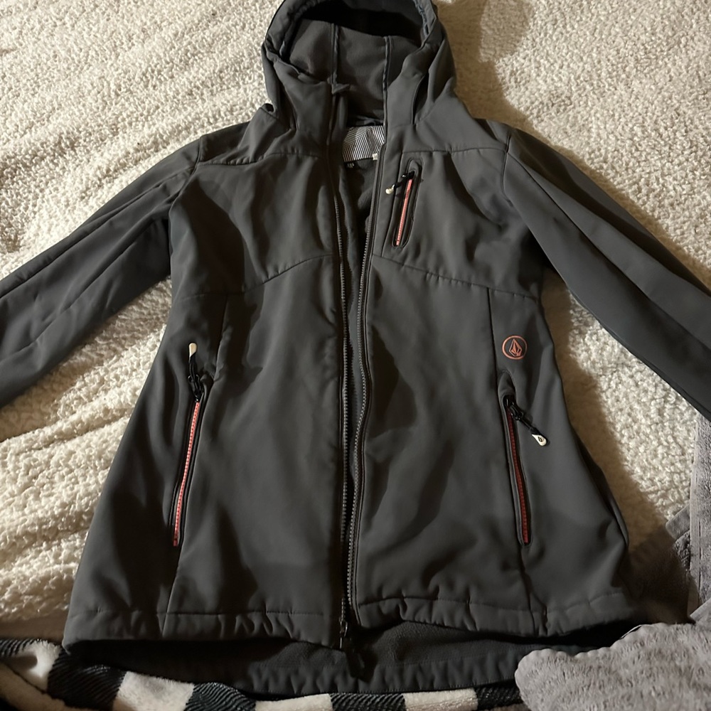 Women’s Volcom Snowboarding Coat Size SP.